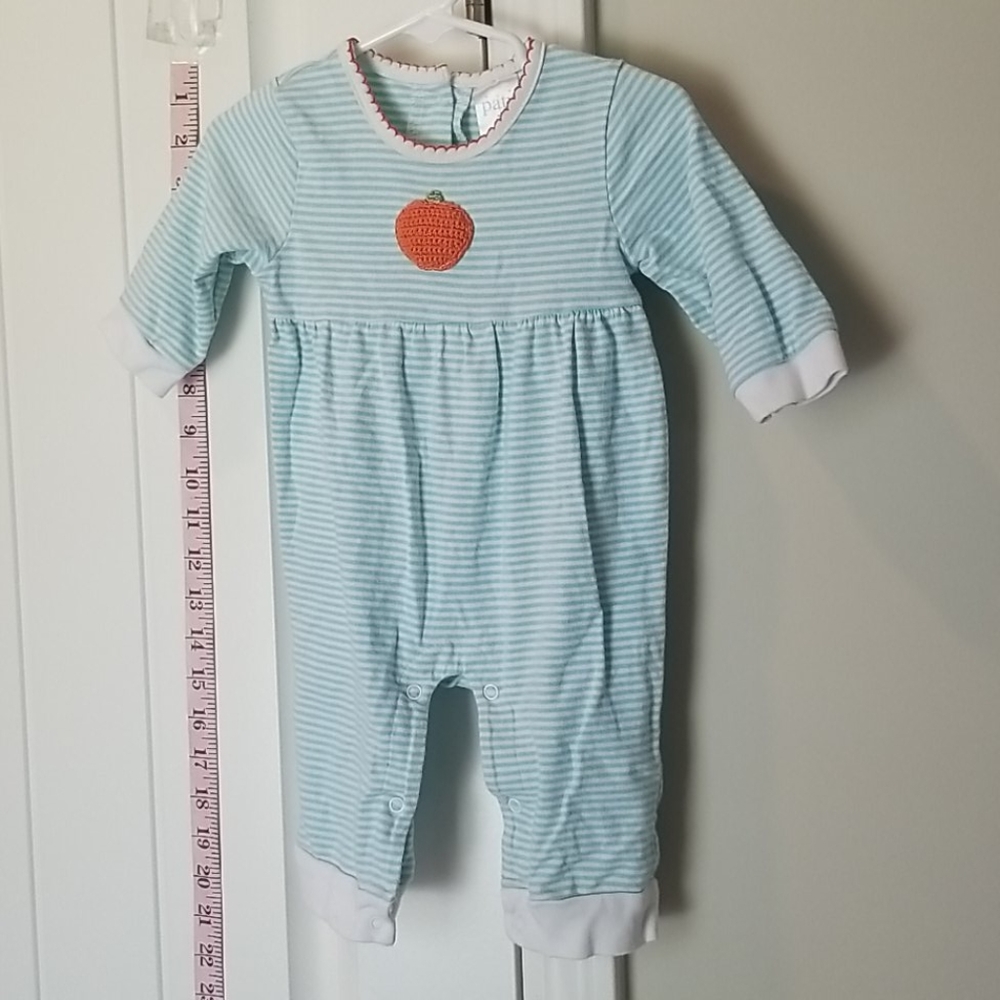 Paty Inc pumpkin romper